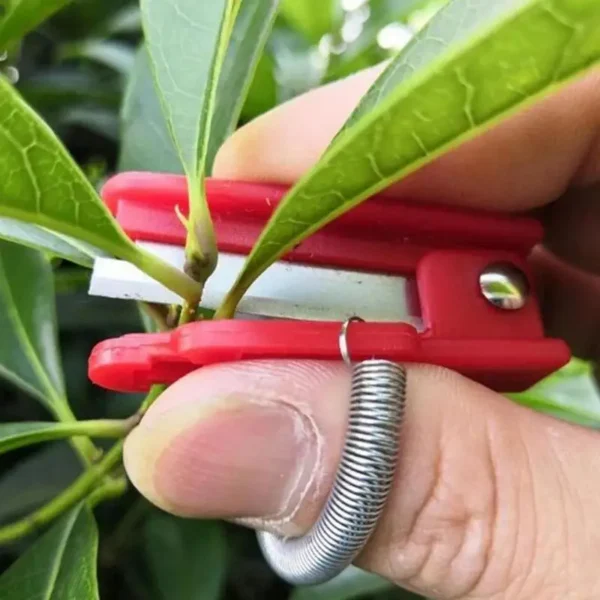 Mini Garden Pruner - Multi-functional Thumb Knife - Image 2