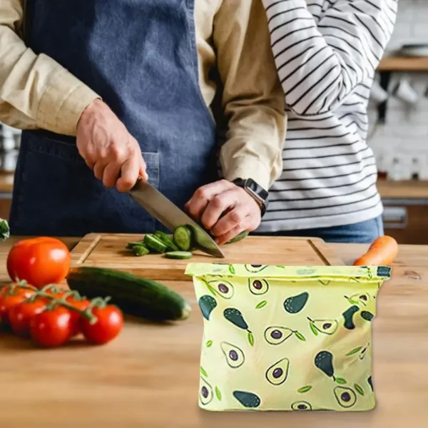 Beeswax Cloth Food Storage Pouch - Image 3