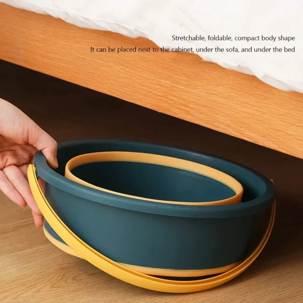 Folding Silicone Bucket with Lid - Image 3